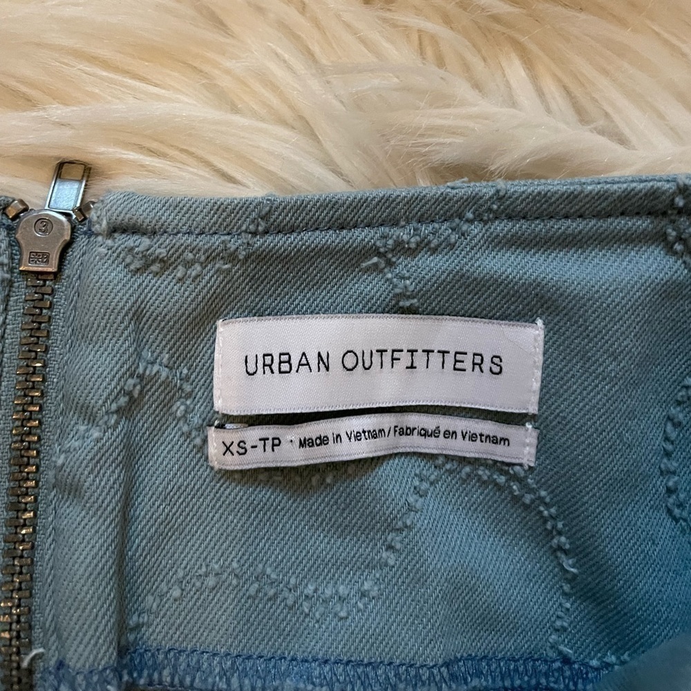 URBAN OUTFITTERS Sunny Distressed Mini Skirt - Picture 4 of 4